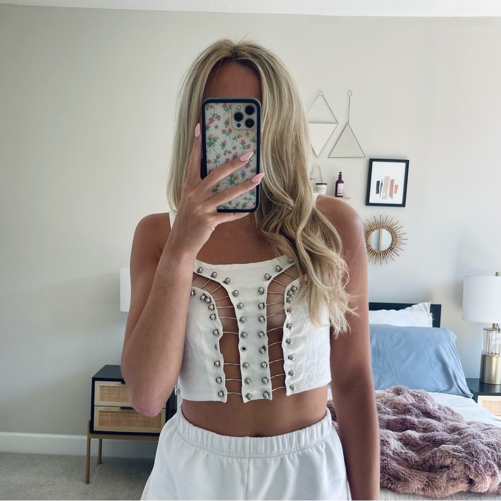 LF White Hooked Festival Top NWT